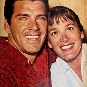 Meet your Posher, Mel